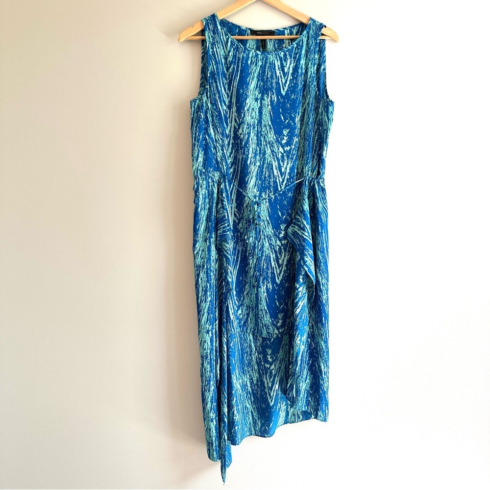 BCBGMaxAzria “Urika” Hi‑Low Dress Medium | Teal Combo Sleeveless Printed Midi